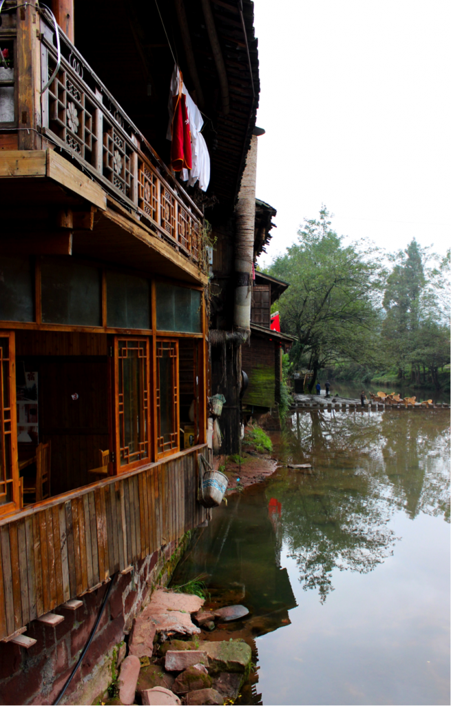 The beautiful buildings hanging over the river at Shang Li Ancient Town